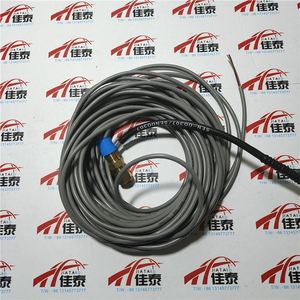Sensor de Temperatura Trane SEN00307, Accesorio de HVAC de Ahorro de Energía, Montado en Pared, PVC - Product Image 2