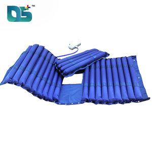 Colchón de aire antiescaras de presión alterna con orificio para inodoro, para elevación de espalda y piernas, para cama de enfermería, con celdas tubulares extraíbles - Product Image 2