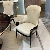 Ensemble de salle à manger en cuir véritable, style italien moderne, table à manger de luxe, meubles de salle à manger ronds pour villas