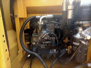 Excavadora de oruga mediana Komatsu PC130 con certificación CE, excavadoras hidráulicas de 13 toneladas, excavadora usada japonesa para proyectos pesados - Product Image 6