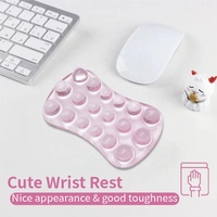 Tapis de souris en silicone gel transparent souple antidérapant avec repose-poignet pour le jeu et le bureau – Stock disponible