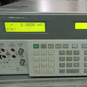 Calibrador Multiuso Multímetro Multiuso <span class=keywords><strong>Fluke</strong></span> 5500A em Condições de Trabalho Completas para Calibrações Credenciadas ISO17025 - Product Image 1