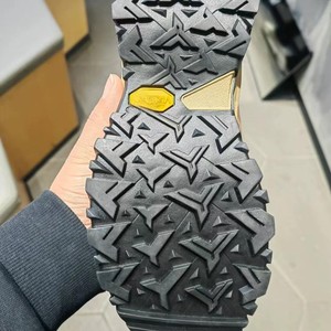 รองเท้าวิ่งกันน้ำสำหรับผู้ใหญ่ยูนิเซ็กซ์ รุ่น North Face ของ Putian Cross-Border ผลิตจากหนังวัว พื้น EVA กันลื่น ทนทานต่อการสึกหรอ น้ำหนักเบา - Product Image 4