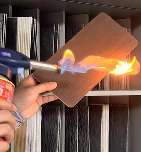 อูเฟย์ แข็งแกร่ง แผ่นผนังไม้เทียม WPC สีไม้ธรรมชาติ ผลิตด้วยกระบวนการอัดรีดหลายชั้น ขนาดปรับแต่งได้ ทนไฟ - Product Image 2