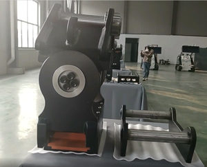 Attache rapide hydraulique inclinable GJEM pour excavatrice, type S40 GJTH1600 – Couple de 1600 Nm, rotation à 180 degrés - Product Image 3