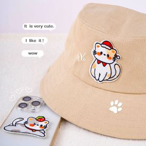 Nouvelle broderie autocollante thermocollante mignonne en forme de chat pour la décoration de sacs, vêtements et chapeaux - Product Image 5