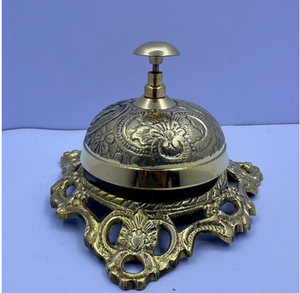 Campana de Escritorio Antigua de Latón Chapada en Oro con Impresión Digital - Product Image 1