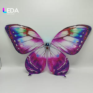 Drone papillon bionique LEDA au design romantique et moderne pour spectacles de mariage et autres événements, conçu pour une utilisation répétée - Product Image 1