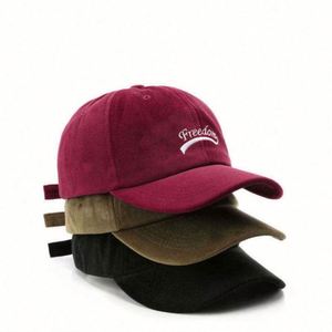 Casquette de baseball en velours côtelé à 6 panneaux avec logo brodé personnalisé en gros - Product Image 4