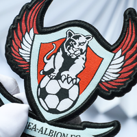 Logo de football en gros patch tissé brodé fer à repasser sur la presse à chaud laser de club de football patchs pour maillot de football