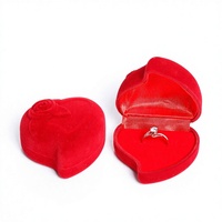 Harga Pabrik Grosir Kotak Kemasan Perhiasan Mini Beludru Bentuk Hati Persegi Panjang Portabel untuk Cincin Tunggal/Cincin Ganda, Lamaran Pernikahan