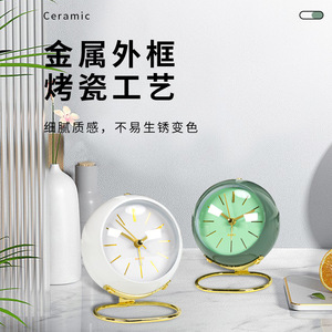 Reloj de escritorio de Metal de estilo europeo, reloj despertador circular silencioso de cuarzo para dormitorio, sala de estar, uso estudiantil, blanco y verde, 6Cm - Product Image 4