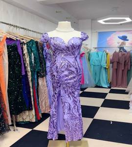 Разнообразные платья и вечерние наряды: случайный выбор, распродажа излишков, оптовая партия - Product Image 1