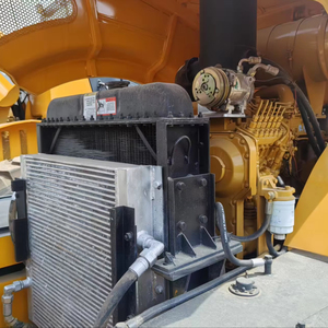 Rouleau d'Équipement Lourd d'<span class=keywords><strong>Occasion</strong></span> à Vendre. Entraînement hydraulique standard d'émission Euro IV. Rouleau de 12.5 tonnes. - Product Image 2
