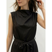 Robe mini noire en satin uni à taille naturelle, col montant et détail de nœud, printemps-été pour femme