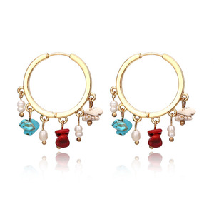 Boucles <span class=keywords><strong>d</strong></span>'oreilles créoles unisexes à la mode puces de pierre mélangée synthétique naturelle avec <span class=keywords><strong>diamant</strong></span> de taille princesse plaqué or - Product Image 1