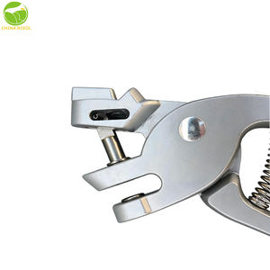 Veterinair instrument voor het markeren van oren van varkens en runderen, driehoekige pons, oorplakker, oorplakker tang, oorplakker voor varkens en runderen - Product Image 5