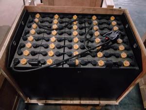 Batteria al Piombo-Acido di Alta Qualità per Carrelli Elevatori e Imbarcazioni, 80V 600Ah CY48600, a Carica Umida - Product Image 2