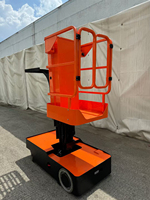 Chariot élévateur électrique / Chariot élévateur autopropulsé pour la manutention des marchandises en entrepôt
