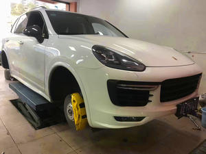 مكابح سيراميك كربونية معدلة بعشرة مكابس وأقراص مكابح لسيارات بورش 718/911/باناميرا إي-هايبرد - Product Image 3