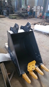 Pièces de machines de construction d'usine chinoise pièces de rechange <span class=keywords><strong>pelle</strong></span> <span class=keywords><strong>godet</strong></span> <span class=keywords><strong>mini</strong></span> bétonnière 0.11m3 <span class=keywords><strong>godet</strong></span> dents <span class=keywords><strong>pelle</strong></span> râteau - Product Image 5