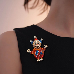 2026レトロエナメルピエロブローチ女性のファッションジュエリーラインストーンブローチピン誇張された性格ホリデーチェスト花ギフト - Product Image 2