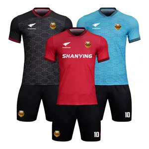 2024 Großhandel individuelles Design Fußballtrikot Sublimation, Fußballtrikot individuell retro, individueller Polyesterstoff Fußballtrikot