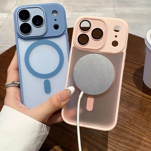 Custodie Magnetiche per iPhone 17 Pro Max Trasparenti con Ricarica Wireless, Cover Posteriore Antiurto in TPU PC per iPhone 17 - Product Image 4