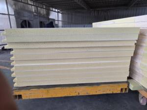 <span class=keywords><strong>Camion</strong></span> frigorifique <span class=keywords><strong>Iveco</strong></span> à long empattement, mini-congélateur, fourgonnette de transport pour la viande - Product Image 3