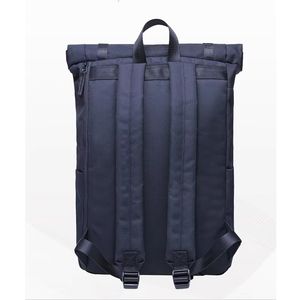 Mochila Impermeable Deportiva de Viaje con Cierre Enrollable, Color Negro - Product Image 3