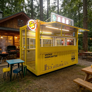 Food Truck de Luxe Transparent, Bar à Café Mobile, Restaurant pour Événements Extérieurs et Camping - Product Image 1