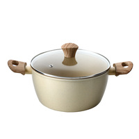 Ensemble d'ustensiles de cuisine antiadhésifs en acier au carbone usine vente en gros ensemble de casseroles et poêles à sauce pour cuisine antiadhésive casserole avec couvercle