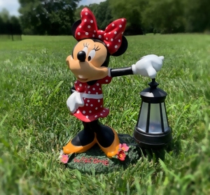 Vườn Nhựa Thủ Công 17 ''Minnie Mùa Xuân Bức Tượng Với Đèn Lồng Ngoài Trời Phim Hoạt Hình Bức Tượng Nhân Vật Tùy Chỉnh Động Vật Trang Trí Nội Thất Bức Tượng - Product Image 2