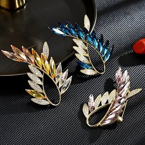<span class=keywords><strong>Broche</strong></span> en cuivre avec zircon et cristal en forme de branche d'<span class=keywords><strong>olivier</strong></span> pour femmes, bijoux de mode pour mariage de Noël - Product Image 2