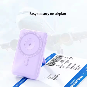 แบตเตอรี่สำรองแบบพกพาขนาดใหญ่ 10000mAh บางเฉียบ พร้อมแม่เหล็ก ชาร์จไร้สายเร็ว 15W PD 22.5W  4-in-1 พร้อมขาตั้งสำหรับเดินทาง - Product Image 5