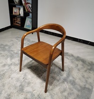 Vente directe d'usine Beston meubles de salle à manger style antique en bois de hêtre massif noyer en bois massif couleur bois naturel chaise
