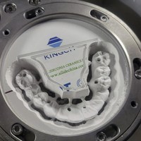 Bloc de zircone dentaire multicouche pré-shadé pour couronnes antérieures et postérieures, ponts à contour complet – Matériau de laboratoire dentaire