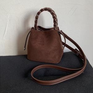 Sac à main chic pour femme, style tendance, bandoulière unique, fermeture éclair, petit carré, polyvalent, élégant - Product Image 5