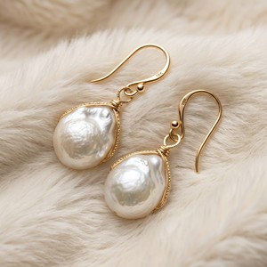 ต่างหูห้อยมุกบาร็อคแบบพันลวดชุบทอง 14K ยี่ห้อ Ear Enlace OEM ODM สำหรับผู้หญิง เครื่องประดับวินเทจ ขายส่ง - Product Image 3