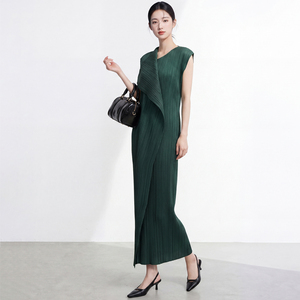 Vestido Midi Elegante PY 2026, Estilo Halter, Asimétrico, Plisado, Sin Mangas, Verde, Tejido, Formal, para Oficina, Estilo Minimalista - Product Image 4