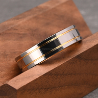 Bague simple en acier au tungstène plaqué or de 6mm, alliance pour homme, cadeau de Saint-Valentin et d'anniversaire élégant et romantique.