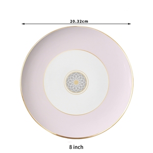 <span class=keywords><strong>Assiette</strong></span> de table en porcelaine fine de style européen de luxe avec incrustation dorée et motif peint à la main pour la maison et l'hôtellerie - Product Image 5