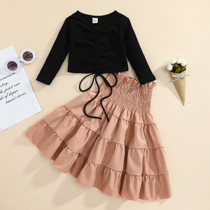 Ensemble haut noir à manches longues côtelé avec cordon de serrage et jupe longue rose bouffante à motif torsadé pour filles, collection automne 2022, vêtements pour enfants, vente en gros - Product Image 2