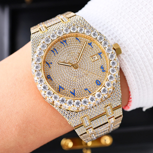 Montre mécanique automatique de luxe sur mesure OEM en or rose avec diamants de laboratoire et moissanite pour hommes - Product Image 5