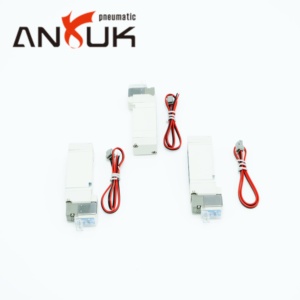 Électrovanne <span class=keywords><strong>SMC</strong></span> Type SY7120 SY3120 <span class=keywords><strong>SY5220</strong></span> pour le contrôle directionnel du cylindre pneumatique dans les lignes de traitement et d'assemblage - Product Image 3