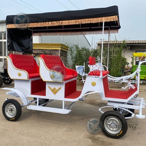 Porta <span class=keywords><strong>Numero</strong></span> da Tavolo a Forma di Carrozza Reale, in Legno, per Esterni, a Tema Natalizio, con Ruota di Carrozza e Design Ispirato a Carrozza Elettrica per Trasporto Passeggeri - Product Image 3