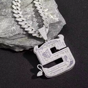 Pendentif Collier Chien Cartoon Premium avec Diamant Moissanite et Cristal, Plaqué Or, Bijou Hip Hop pour Mariage - Product Image 1