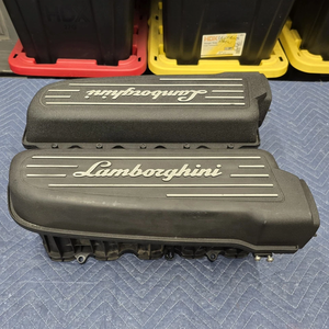 PIEZA DE AUTOMÓVIL ORIGINAL USADA APTA para Lamborghini GALLARD, Colector de Admisión OEM, Modificación Twin Turbo 07L133185H - Product Image 3