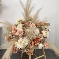 Boule de fleurs de mariage, vente chaude, nouvelles idées d'arrangement, fleurs en soie faites à la main, centre de table de mariage rouge et blanc, boule de roses