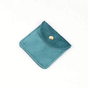 Bolsa para Joyas de 3 x 3 Pulgadas, Bolsitas de Terciopelo Suave con Botón a Presión, Almacenamiento Portátil para Anillos, Collares, Pulseras, Pendientes y Relojes - Product Image 4
